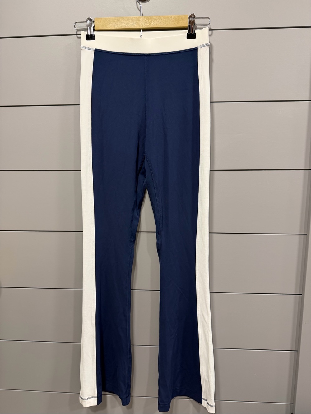 Lululemon flare leggings. Size small